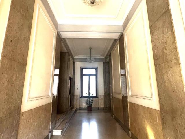 Appartamento con terrazzo in via cavour, Firenze