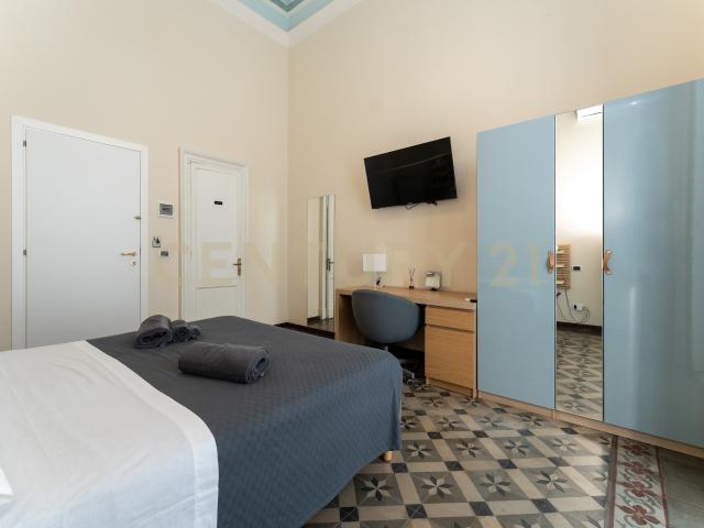 Appartamento con terrazzo in via ferrara abate 76, Catania
