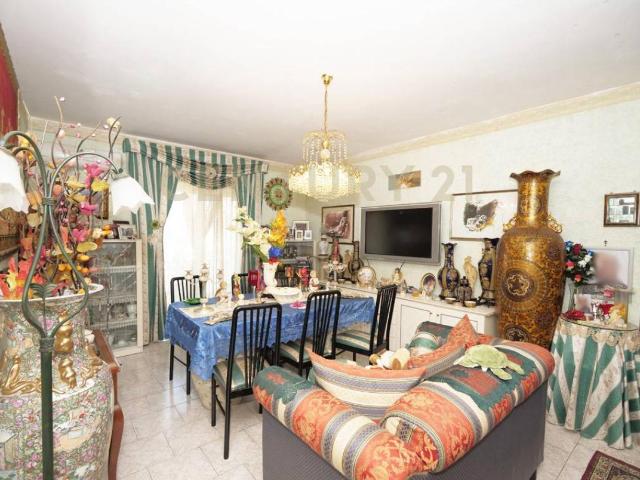 Appartamento con terrazzo in viale bummacaro 20, Catania