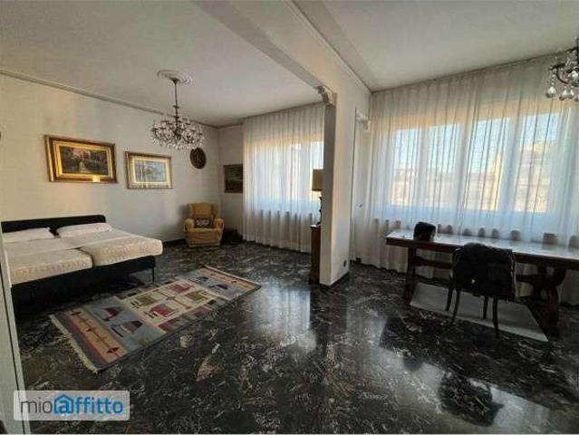 Appartamento con terrazzo Isolotto e legnaia