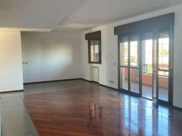 Appartamento con terrazzo Latina