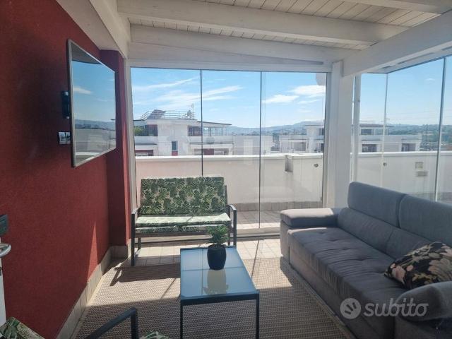 Appartamento con terrazzo panoramico