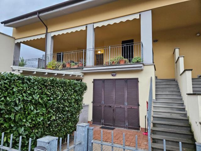 Appartamento con terrazzo, Pisa cisanello