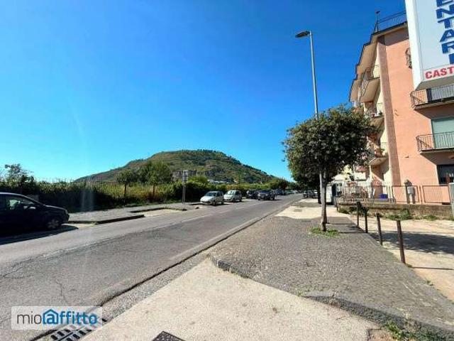 Appartamento con terrazzo Pozzuoli alta