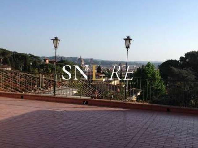 Appartamento con terrazzo Rifredi