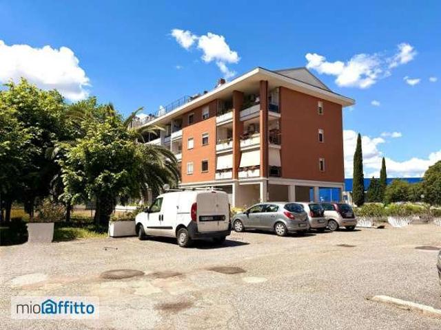 Appartamento con terrazzo Tor vergata, morena, romanina