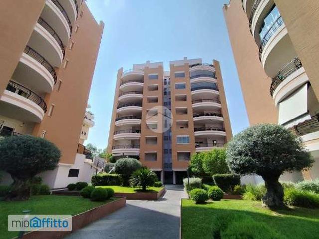 Appartamento con terrazzo Trieste, salario