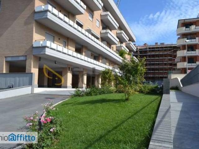 Appartamento con terrazzo Trigoria, spinaceto, tor de cenci, vallerano