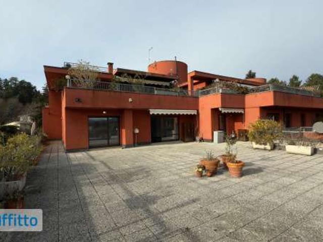 Appartamento con terrazzo Varese
