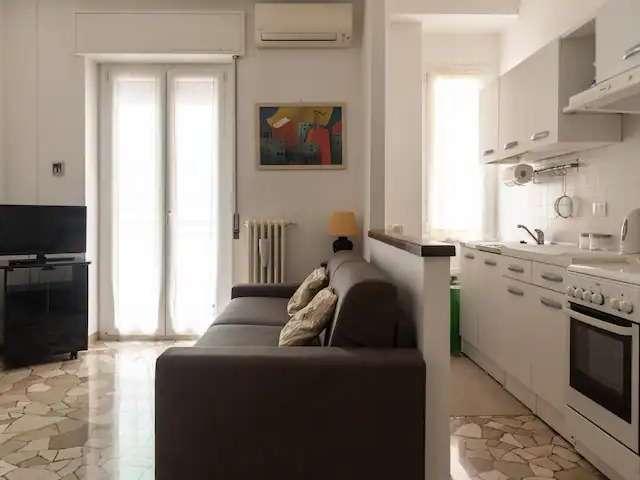Appartamento con una camera da letto in affitto a Lodi