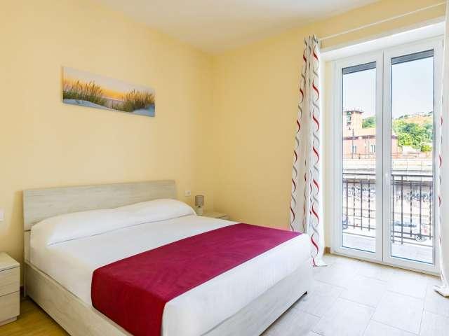 Appartamento con una camera da letto in affitto a Poggioreale, Napoli