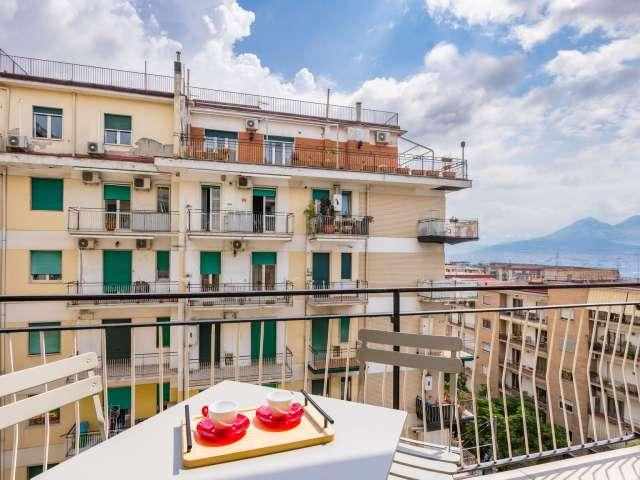Appartamento con una camera da letto in affitto a San Carlo, Napoli