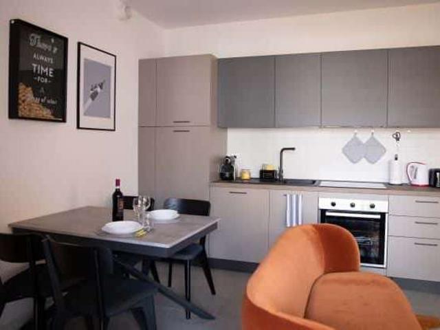 Appartamento con 1 camera da letto a Villapizzone, Milano