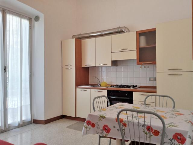 Appartamento con 1 camera da letto in affitto