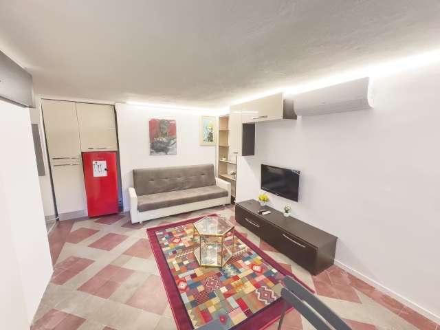 Appartamento con 1 camera da letto in affitto a Tortona, Milano