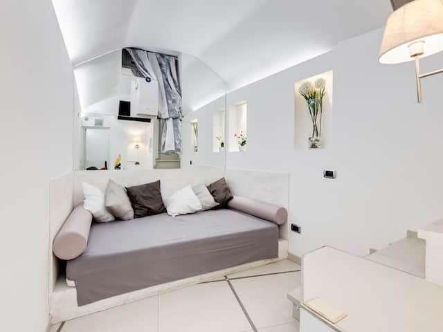 Appartamento con 1 camera da letto in affitto a Trevi, Roma