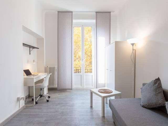 Appartamento con 1 camera da letto in affitto a Corvetto, Milano