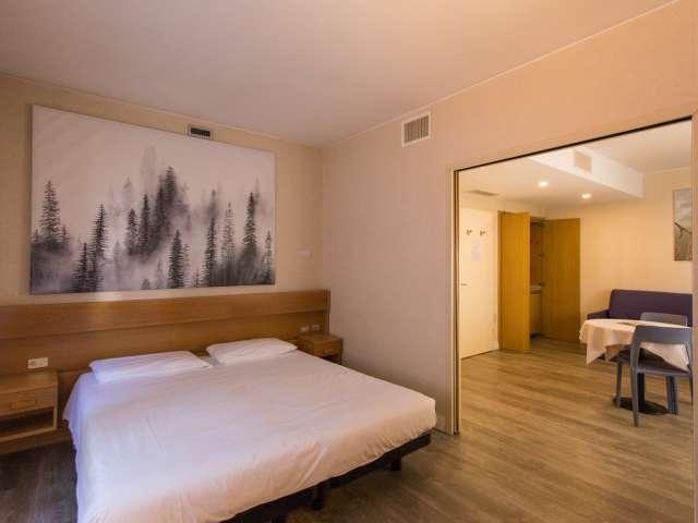 Appartamento con 1 camera da letto in affitto a De Angeli Monte Rosa, Milano