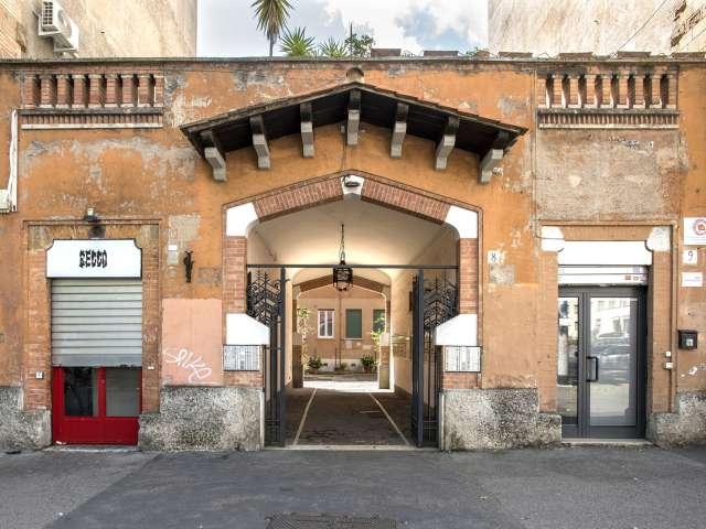Appartamento con 1 camera da letto in affitto a Eroi Quartiere Trionfale