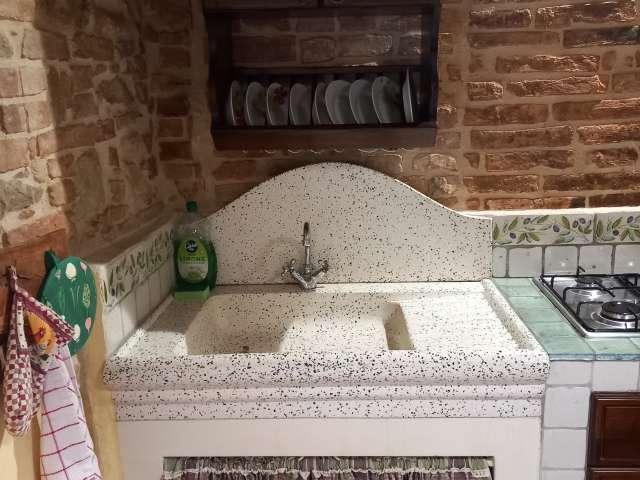 Appartamento con 1 camera da letto in affitto a Gambassi Terme