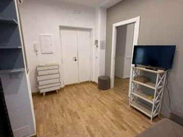 Appartamento con 1 camera da letto in affitto a Garbatella, Roma