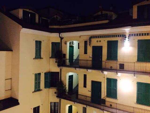 Appartamento con 1 camera da letto in affitto a Isola, Milano