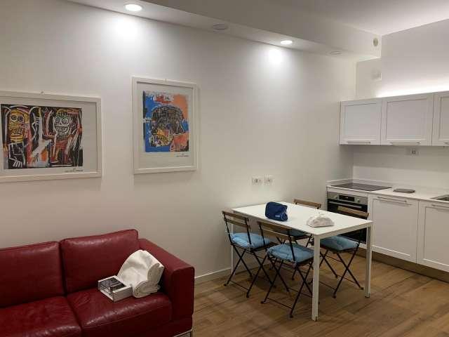 Appartamento con 1 camera da letto in affitto a Milano, Milano
