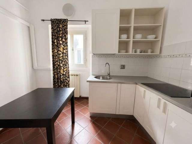 Appartamento con 1 camera da letto in affitto a Molo, Genova
