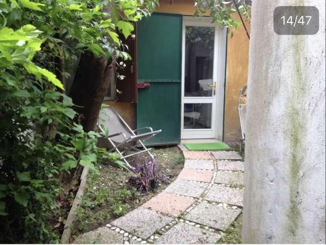 Appartamento con 1 camera da letto in affitto a Padova