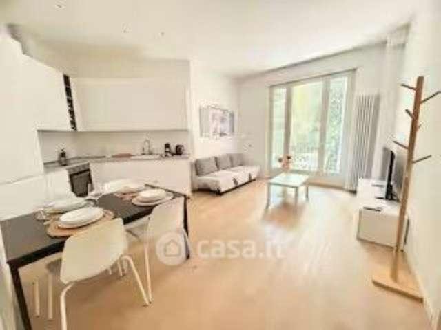 Appartamento con 1 camera da letto in affitto nel quartiere QT8 di Milano
