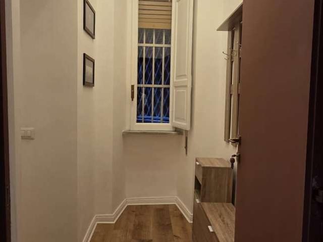 Appartamento con 1 camera da letto in affitto nel Rione Borgo, Roma