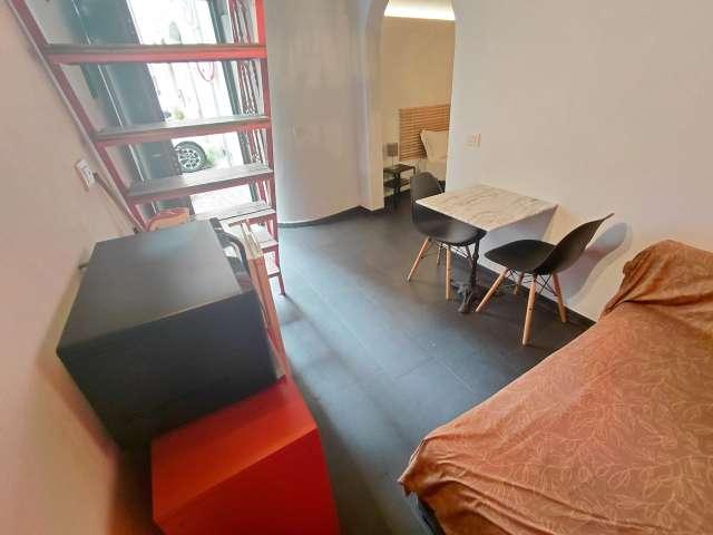 Appartamento con 1 camera da letto in affitto nel Rione Trevi, Roma