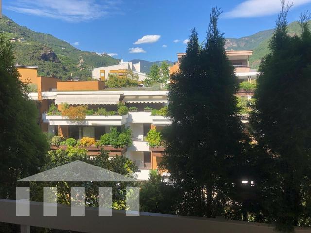 Appartamento con 1 camera in affitto a Bolzano, moderno e luminoso
