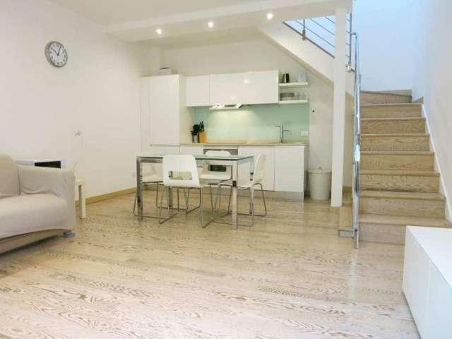 Appartamento con 2 camere da letto in affitto a Tibaldi, Milano
