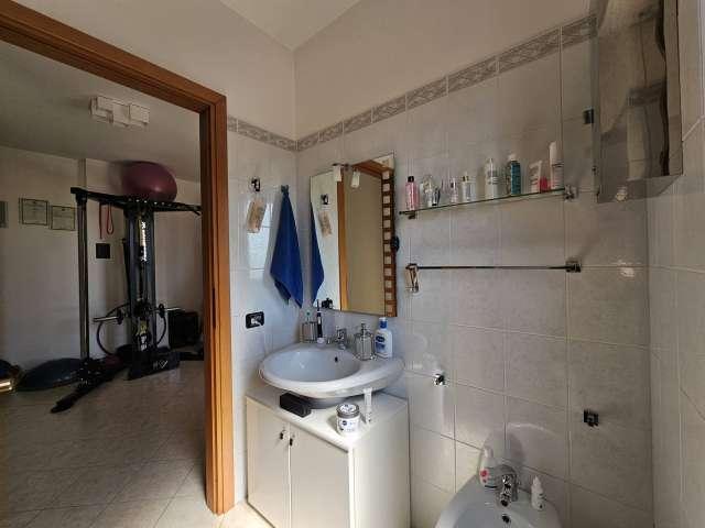 Appartamento con 2 camere da letto in affitto a Torre Gaia, Roma