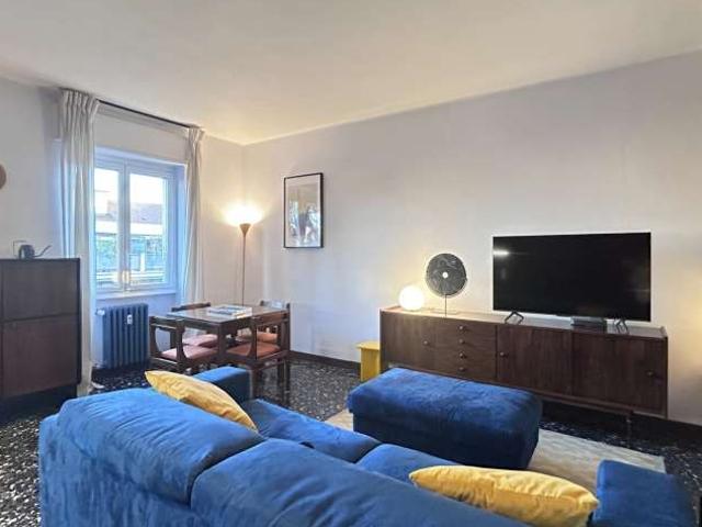 Appartamento con 2 camere da letto in affitto a Villapizzone, Milano