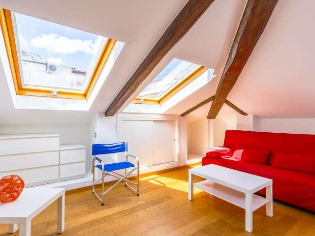 Appartamento con 2 camere da letto in affitto a Borgo Orefici, Napoli