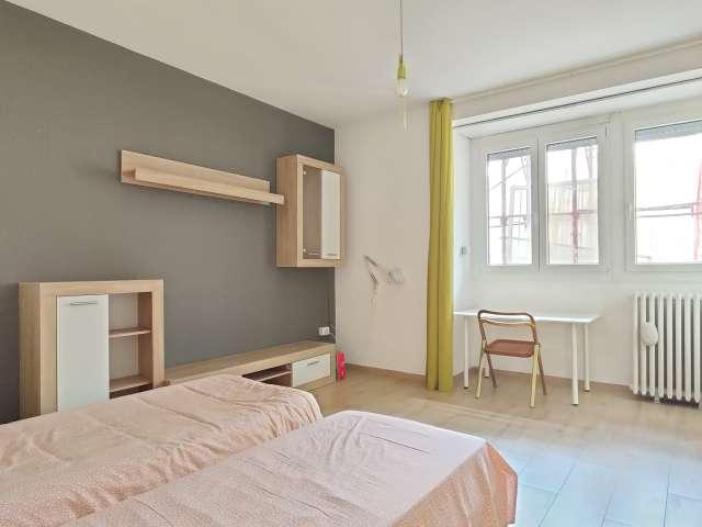 Appartamento con 2 camere da letto in affitto a Gallaratese, Milano