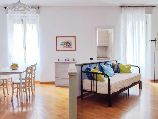 Appartamento con 2 camere da letto in affitto a Loreto, Milano