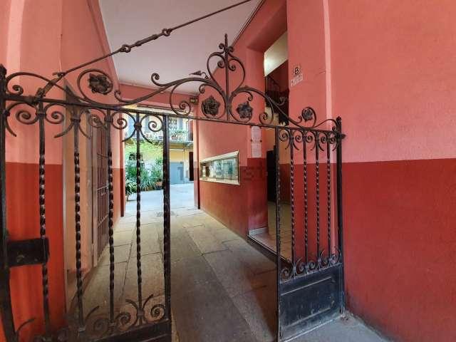 Appartamento con 2 camere da letto in affitto a Loreto, Milano