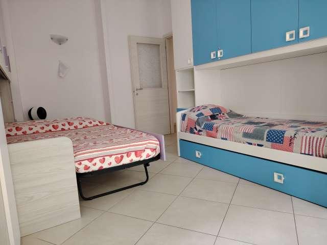 Appartamento con 2 camere da letto in affitto a Marconi, Roma