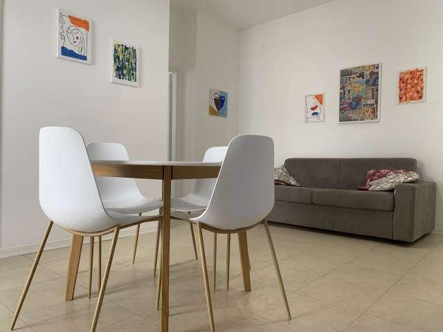 Appartamento con 2 camere da letto in affitto a Medaglie d'Oro, Roma