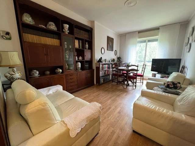 Appartamento con 2 camere da letto in affitto a Milano