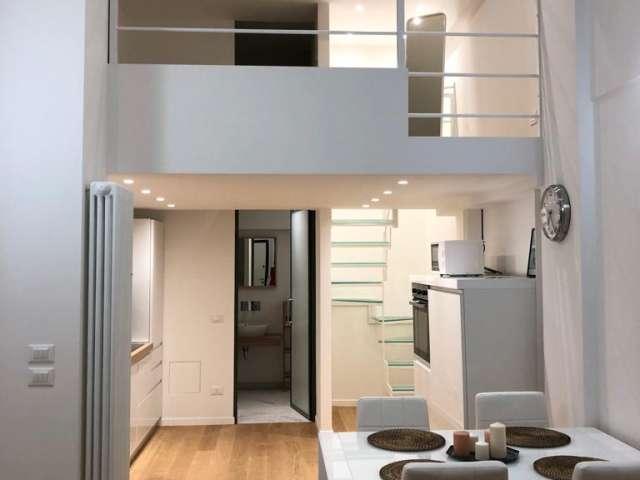 Appartamento con 2 camere da letto in affitto a Milano