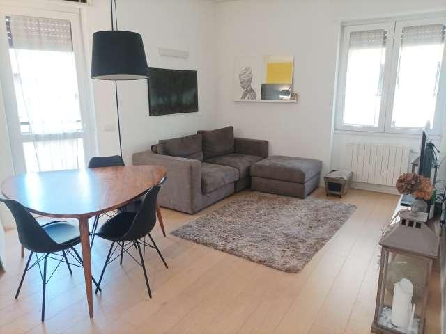 Appartamento con 2 camere da letto in affitto a Milano, Milano