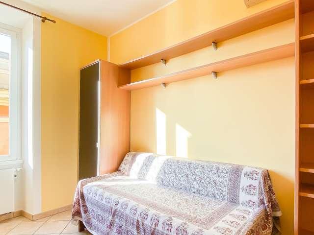 Appartamento con 2 camere da letto in affitto a San Lorenzo, Roma