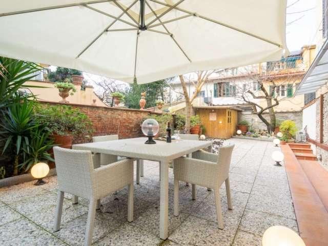 Appartamento con 2 camere da letto in affitto a Statuto, Firenze