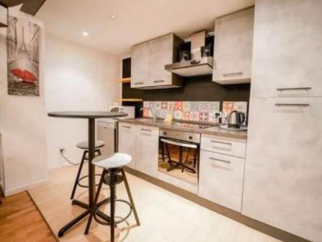 Appartamento con 2 camere da letto in affitto a Stadera, Milano