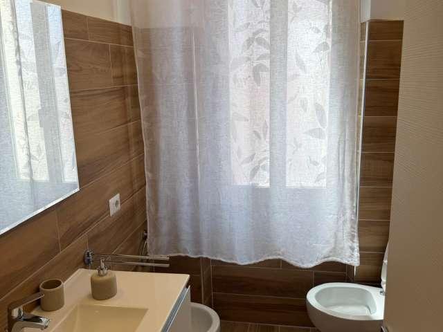 Appartamento con 2 camere da letto in affitto ad Appio Latino, Roma