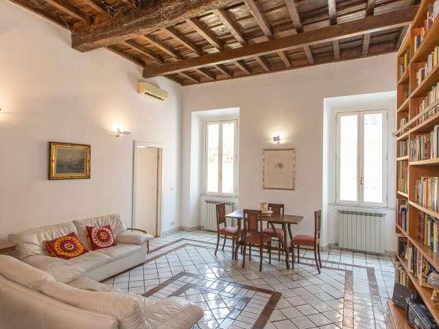 Appartamento con 2 camere da letto in affitto nel Rione Monti, Roma